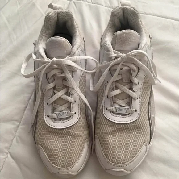 Stylish White and Cream Women's Sneakers - Picture 5 of 6